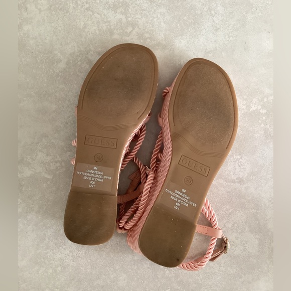 💗 GUESS Natesha strappy rope wedges Sz 9 EUC - Picture 10 of 10